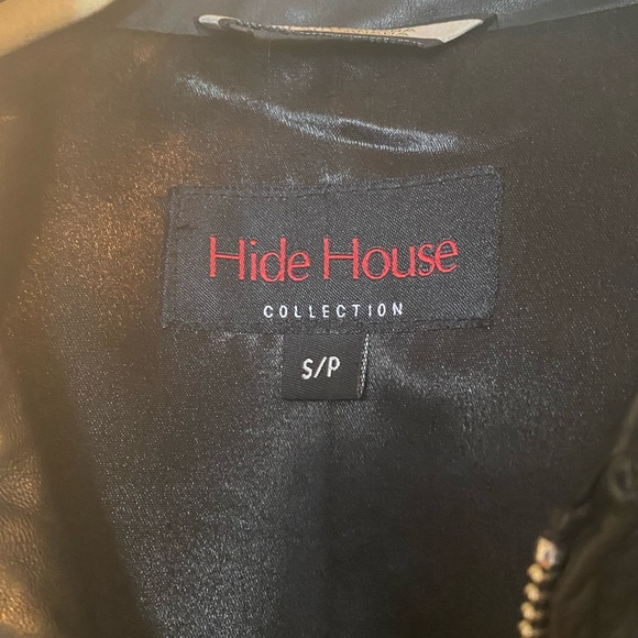 Leather jacket | Butter soft | chic | black leather jacket | women’s - Picture 7 of 15